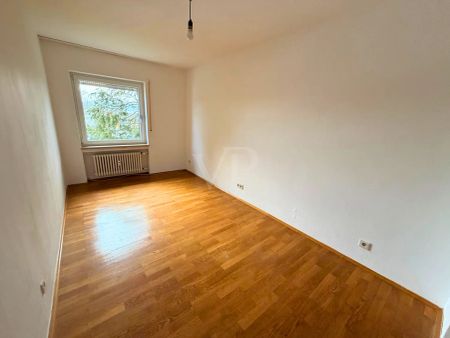 Großzügige 5,5-Zimmer-Etagenwohnung mit Balkon, ca. 120 m², ruhige Lage in Neustadt a. d. Aisch - Foto 4