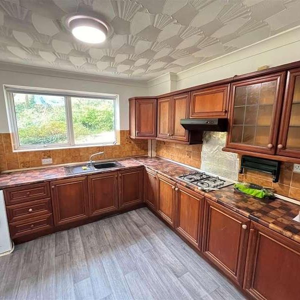 Hazelwood, Curwen Place, Brighton, BN1 - Photo 1