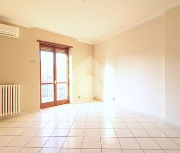 Bilocale in affitto - Photo 2