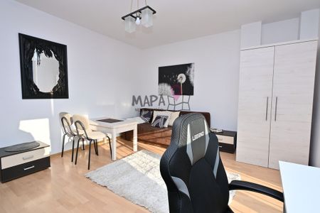 Kawalerka w centrum przy Galaxy, wynajem !!! - Zdjęcie 3