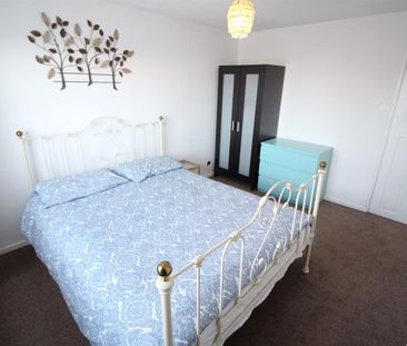 2 Bedroom Flat - First Floor - Photo 3