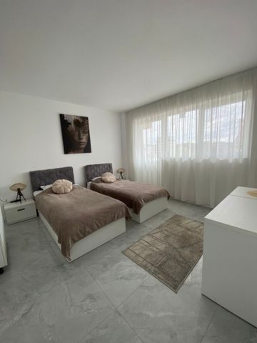 Apartament 4 camere decomandat, 110 mp, zona Consul - Photo 5