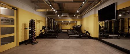 1 bedroom in a flat share to rent - Photo 2