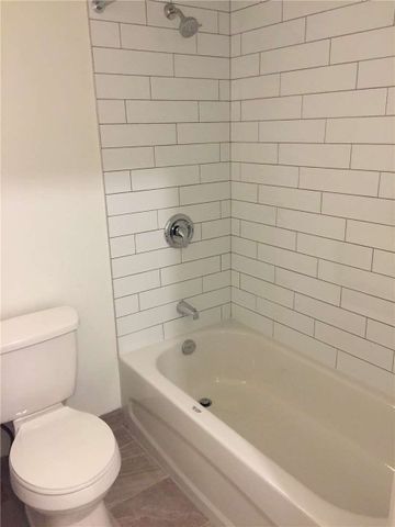 For Lease - 2879 Lake Shore Boulevard Unit# 2, Toronto, Ontario - Photo 3