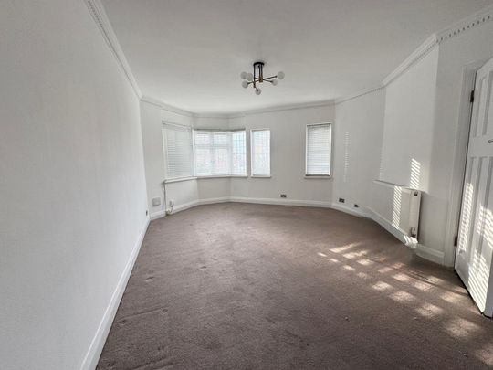 5 bedroom semi-detached house to rent - Photo 1