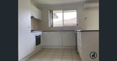 Family home - Close to everything with a country feel! - Photo 5