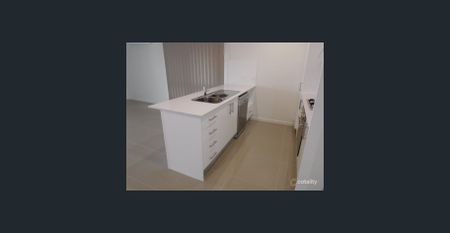 Immaculately Presented Family Home! - Photo 2