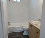 1 room apartment of 65m² in Gatineau - Photo 2