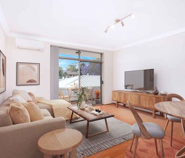 3 Bedroom apartment with Lock up Garage- 6 month lease - Photo 4