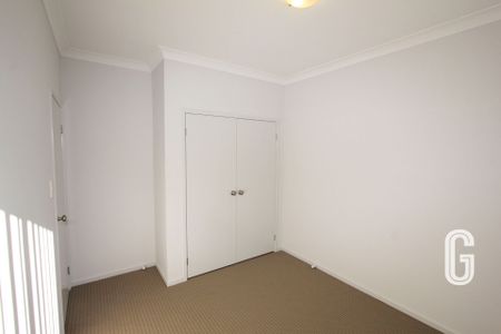 6 Steam Close, West Wallsend NSW 2286 - Photo 4