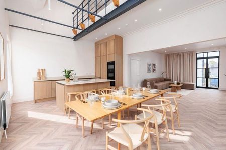 5 bedroom terraced house to rent - Photo 2