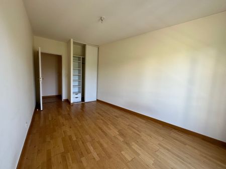 Location Appartement 3 pièces 90m² LIMOGES 87000 - Photo 3