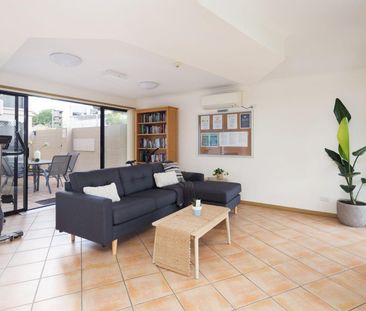 10 Primrose Street, Bowen Hills, Qld 4006 - Photo 6