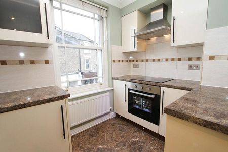 2 bedroom apartment to rent - Photo 4