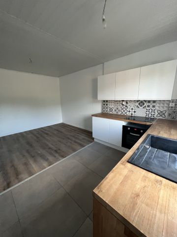 Location Maison 3 pièces 67m² AILLY SUR SOMME 80470 - Photo 2