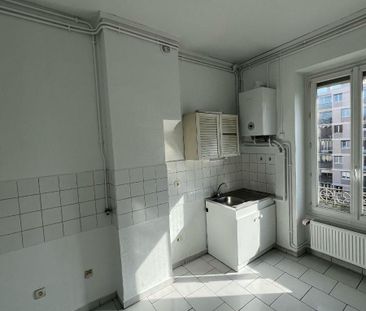 Location Appartement 3 pièces 65m² VILLEURBANNE 69100 - Photo 4
