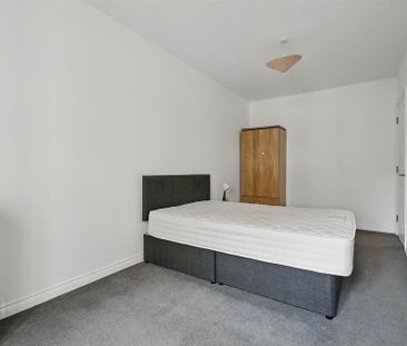 404 Saint Anne's Square, Albert Court, 7 Edward Street, Belfast, BT... - Photo 5