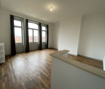 Location Appartement 1 pièce 31m² ROUBAIX 59100 - Photo 1