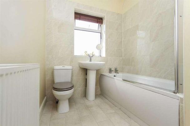 Meadowfield Terrace, Forest Hall, NE12 - Photo 1
