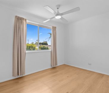 11 Onslow Street, Nerang, Qld 4211 - Photo 4