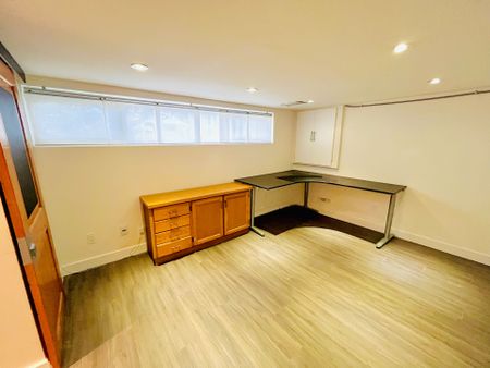 For Lease - 261 Hollywood Avenue Unit# BSMT, Toronto, Ontario - Photo 2