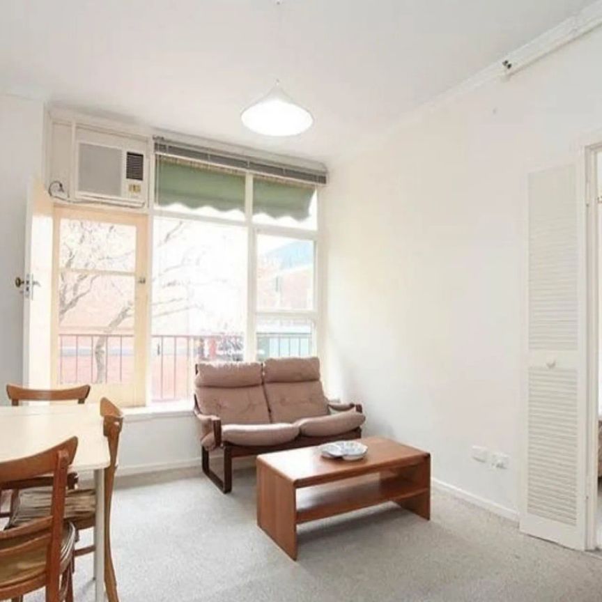 1 Bedroom Apartment in Prime City Location - Photo 1