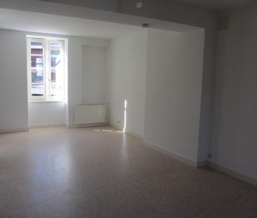 Location Appartement 1 pièce 27m² USSEL 19200 - Photo 2
