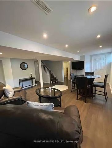 For Lease - 18 Ravenrock Court, Toronto, Ontario - Photo 3