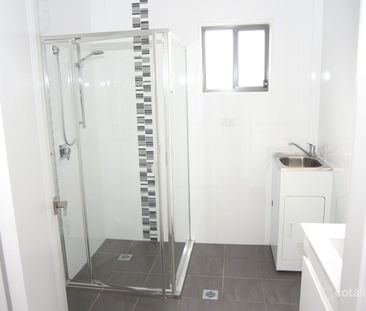 Two Bedroom Granny Flat in Prime Location! - Photo 2