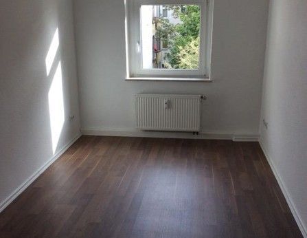 Hier ist ihr neues Wohnglück - ansprechende Dreizimmerwohnung - Photo 1