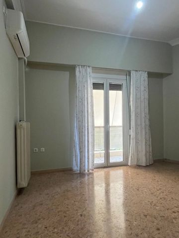 Διαμέρισμα για ενοικίαση - Νίκαια, - Photo 5