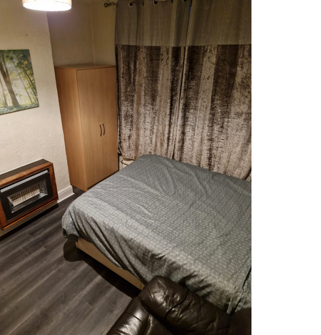 1 bedroom in a house share to rent - Photo 3