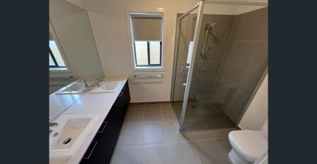 Exceptional 4-Bedroom Home - Photo 2