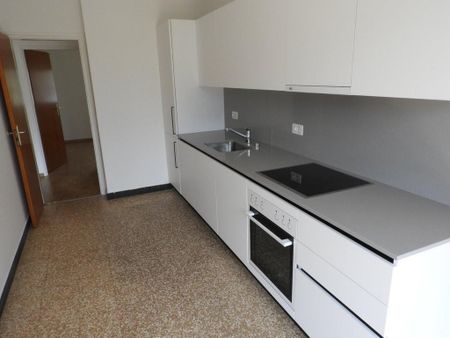 Appartamento ristrutturato immerso nel verde - Foto 3