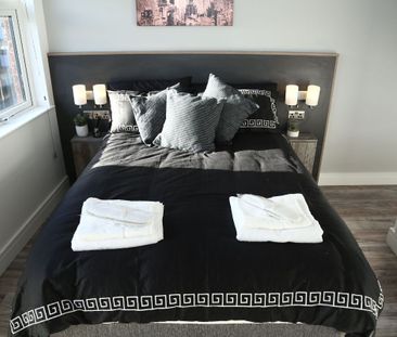 Kensington, Kensington. - Photo 2