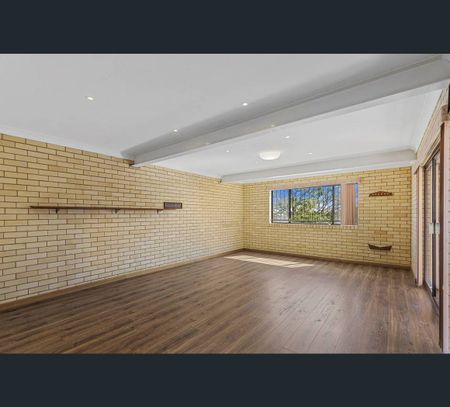 36 Streeton Parade, Everton Park, Qld 4053 - Photo 3