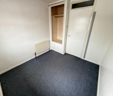 6 Birch Hill Road South, Antrim, BT41 1DD - Photo 2