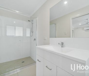 FAMILY LIVING - GREAT SIZE BACK YARD - WALKING DISTANCE TO SCHOOLS - Photo 5