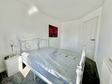 Ash Court, LS14 - Photo 4