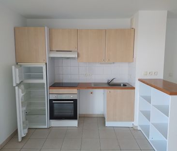 Location Appartement 3 pièces 65m² - Photo 5