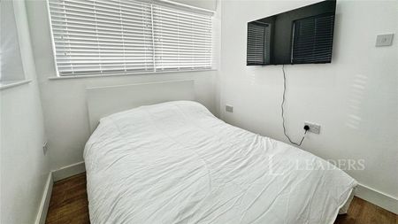 1 bedroom house to rent Ashfield Way, Luton, Bedfordshire, LU3 - Photo 2