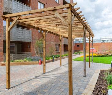 2 bedroom apartment to rent - Photo 2