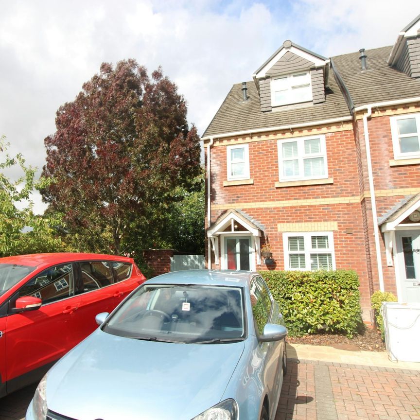 Park View Close, Burton Upon Trent, Stretton, DE13 - Photo 1