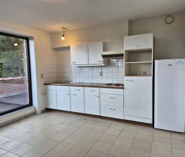 Appartement met 2 slaapkamers, garage en terras - Photo 2