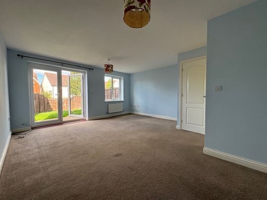3 bedroom house to rent Gilbert Road, Stanton, IP31 - Photo 1