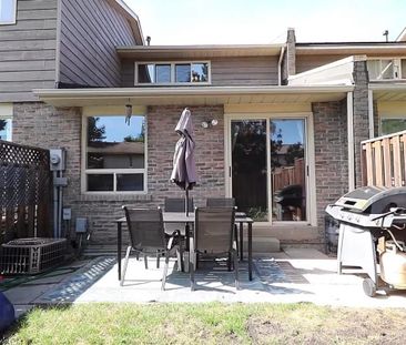 For Lease - 13 Foster Crescent, Brampton, Ontario - Photo 3