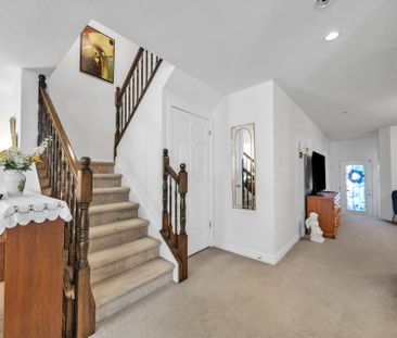 For Lease - 604 Paul Metivier Drive, Barrhaven, Ontario - Photo 3