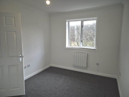 3 bedroom maisonette to rent - Photo 4
