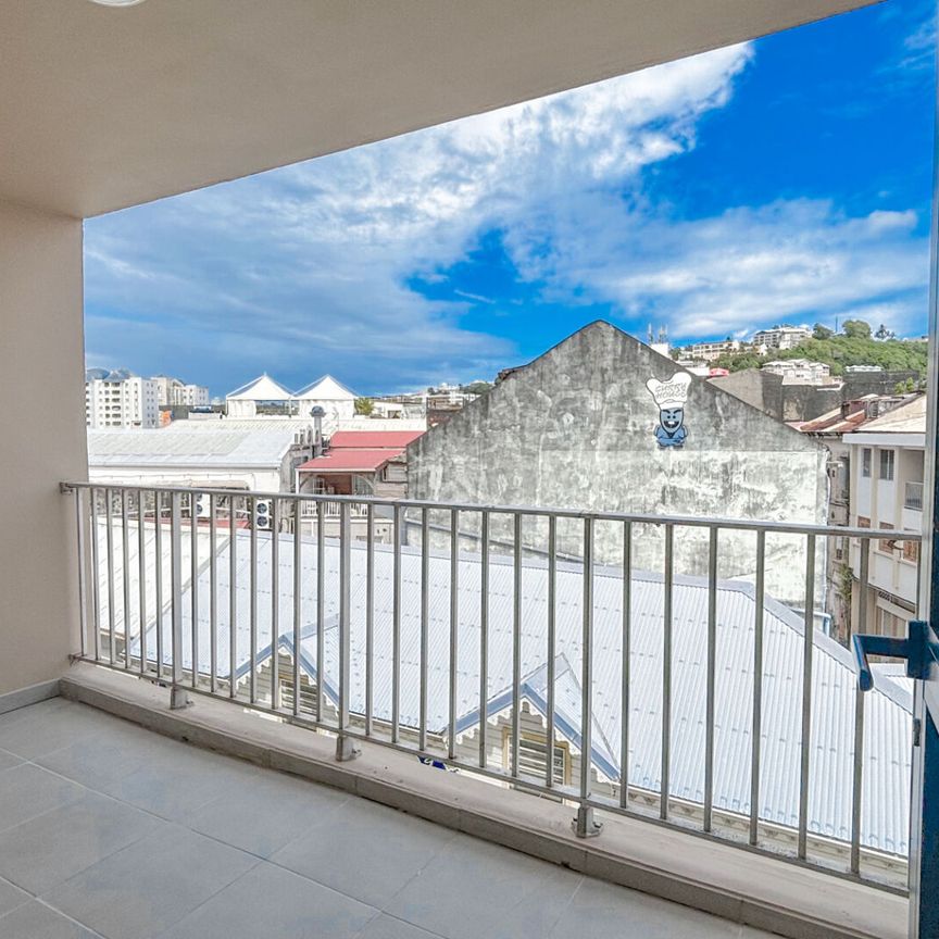 Location appartement 1 pièce, 26.00m², Fort-de-France - Photo 1