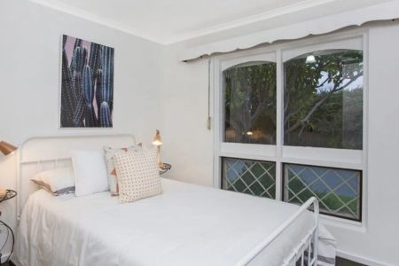 Neat, Well-Located Home with Space to Enjoy - Photo 4